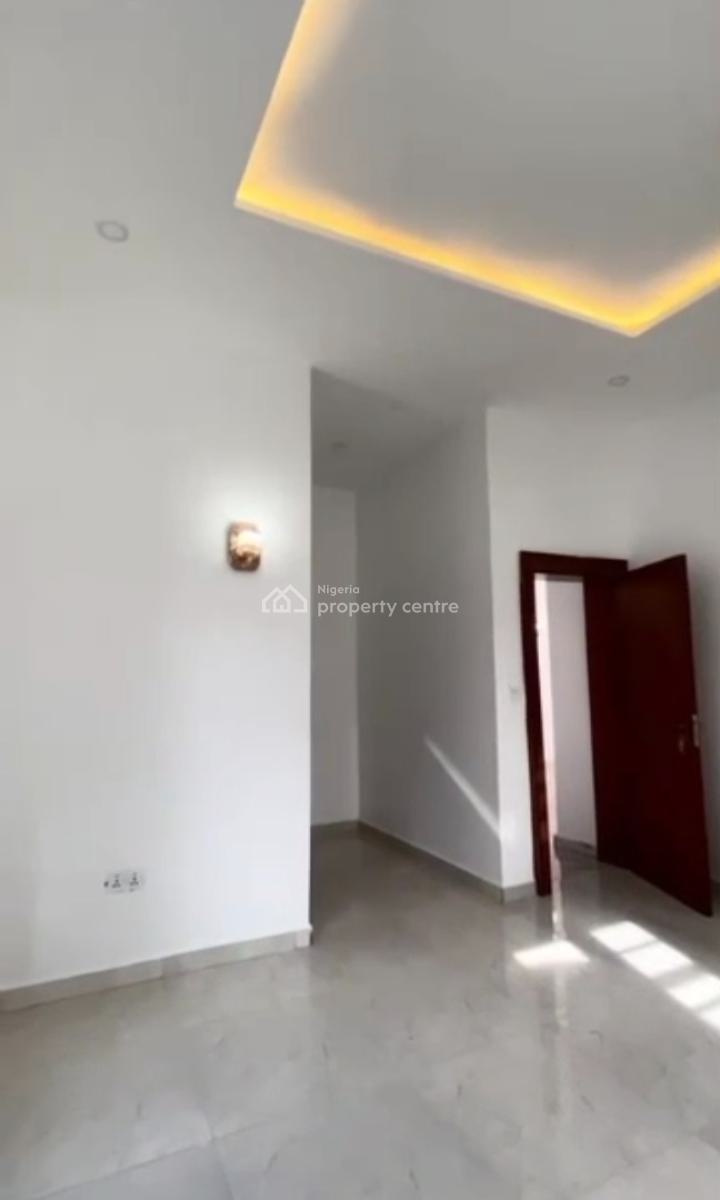 a Nicely Finished 4bedroom Penthouse Duplex, Side View Estate, Lugbe Airport Road, Lugbe District, Abuja, Detached Duplex for Sale