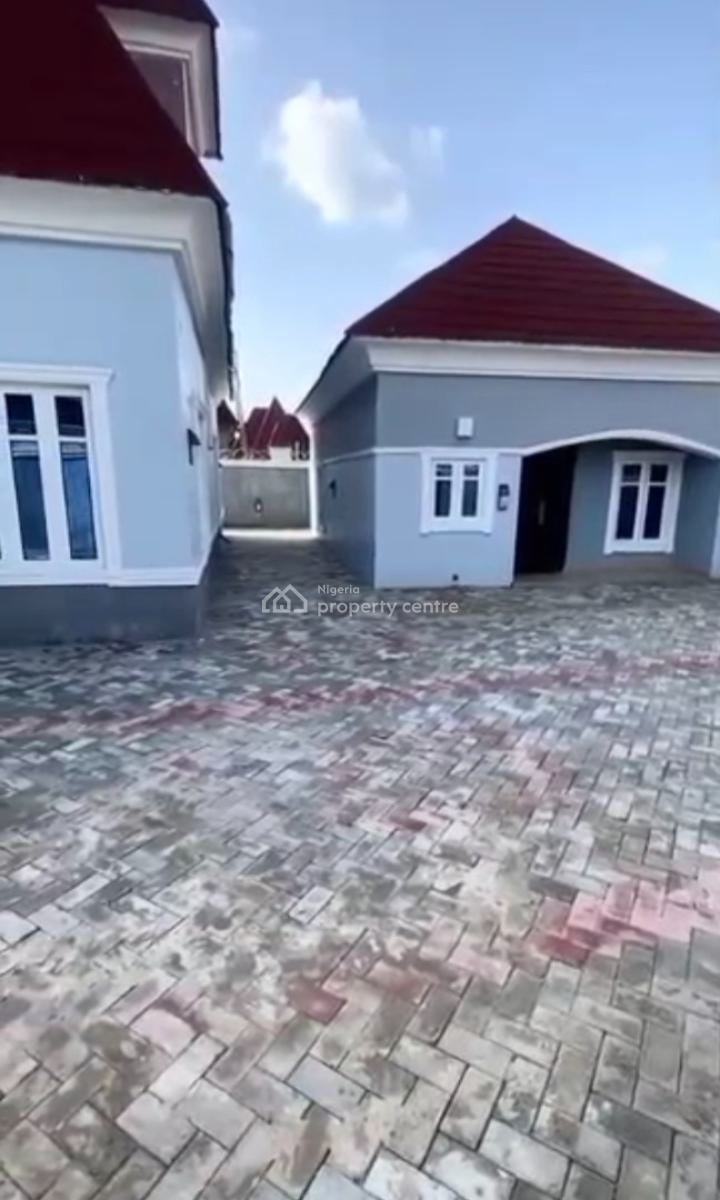 a Nicely Finished 4bedroom Penthouse Duplex, Side View Estate, Lugbe Airport Road, Lugbe District, Abuja, Detached Duplex for Sale