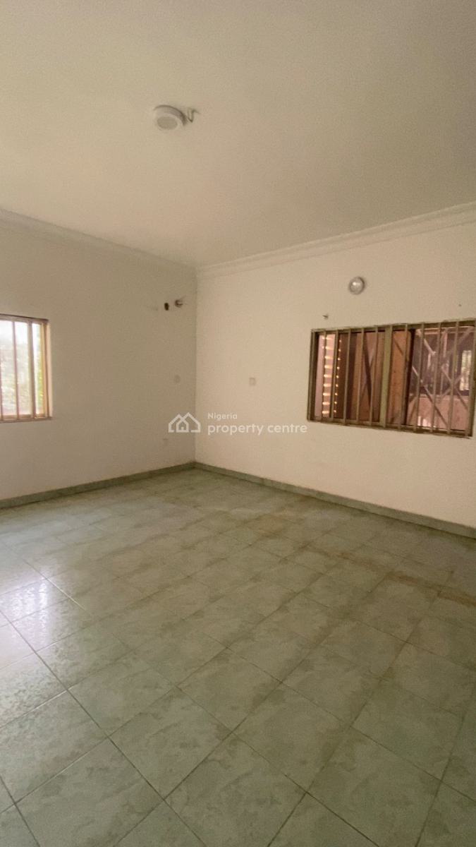 Neatly Built 2 Bedroom Flat  Wuse 2, Wuse 2, Wuse 2, Abuja, Flat / Apartment for Rent