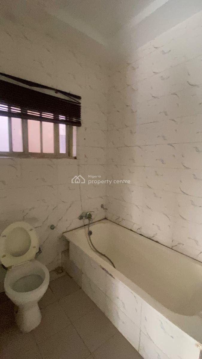 Neatly Built 2 Bedroom Flat  Wuse 2, Wuse 2, Wuse 2, Abuja, Flat / Apartment for Rent