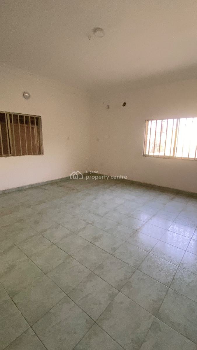 Neatly Built 2 Bedroom Flat  Wuse 2, Wuse 2, Wuse 2, Abuja, Flat / Apartment for Rent