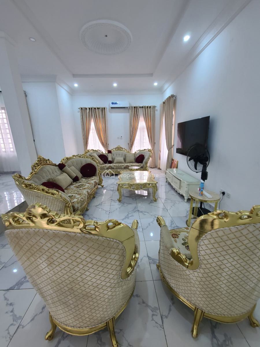 4 Bedroom Furnished Ully Detached Bungalow  with 2 Set Back Mini Flat, Osun State Osogbo, on The Road  Opposite Governor’s Office, Osogbo, Osun, Detached Bungalow for Sale
