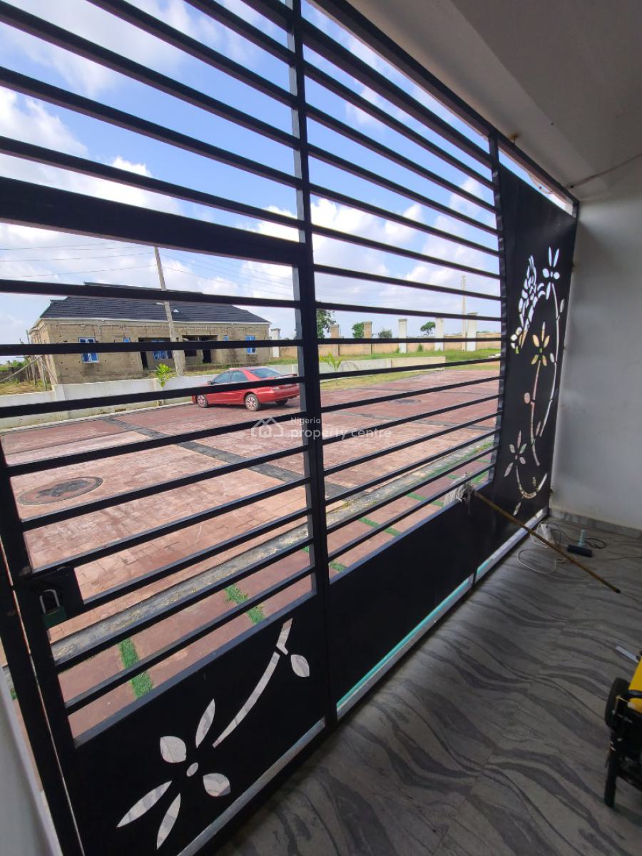 4 Bedroom Furnished Ully Detached Bungalow  with 2 Set Back Mini Flat, Osun State Osogbo, on The Road  Opposite Governor’s Office, Osogbo, Osun, Detached Bungalow for Sale