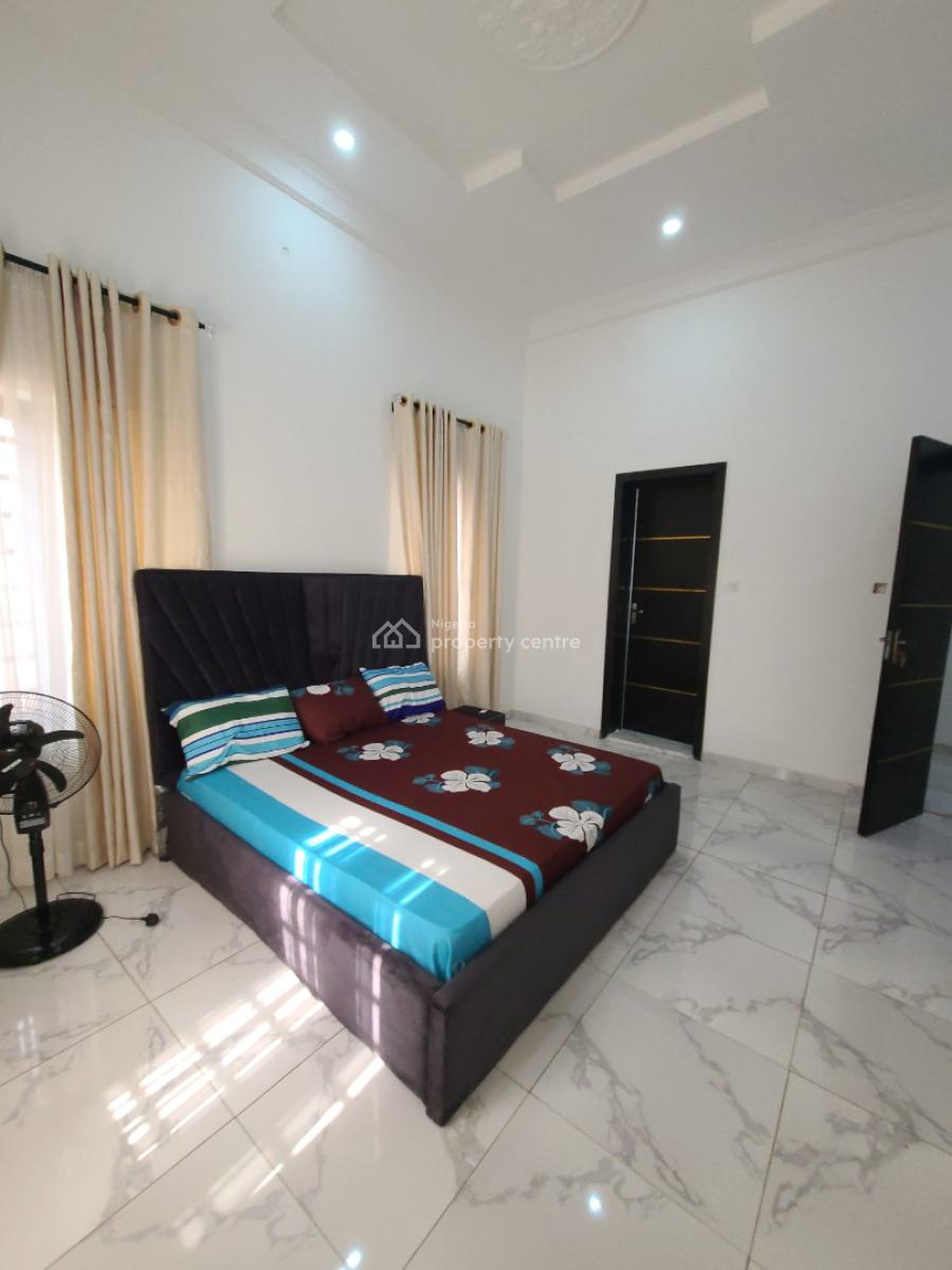 4 Bedroom Furnished Ully Detached Bungalow  with 2 Set Back Mini Flat, Osun State Osogbo, on The Road  Opposite Governor’s Office, Osogbo, Osun, Detached Bungalow for Sale