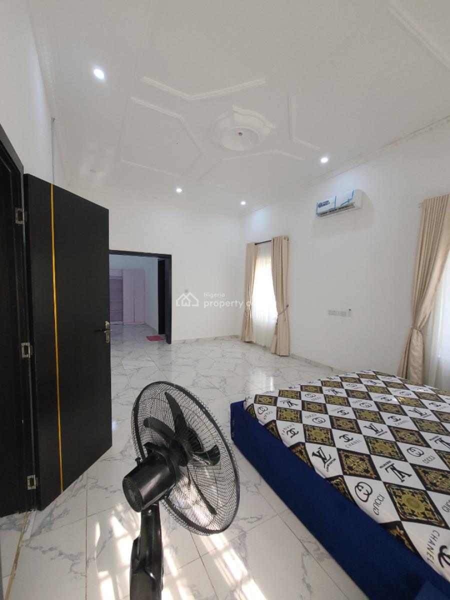 4 Bedroom Furnished Ully Detached Bungalow  with 2 Set Back Mini Flat, Osun State Osogbo, on The Road  Opposite Governor’s Office, Osogbo, Osun, Detached Bungalow for Sale