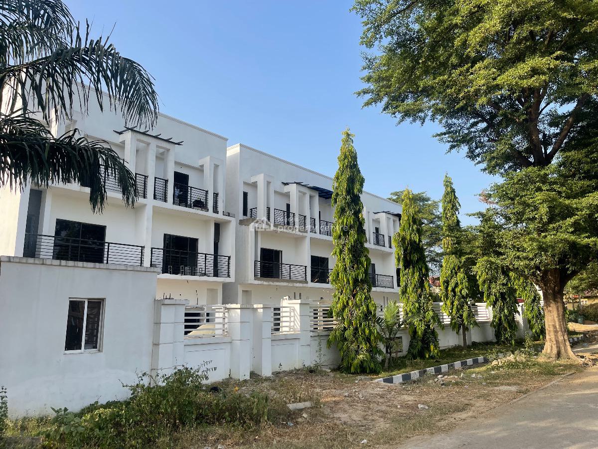 5 Bedroom Terrance Duplex, Along Ebitu Ukiwe St, Jabi, Abuja, Detached Duplex for Sale