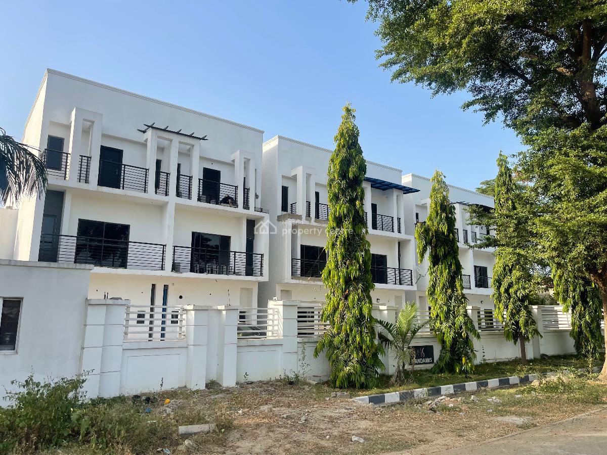 5 Bedroom Terrance Duplex, Along Ebitu Ukiwe St, Jabi, Abuja, Detached Duplex for Sale