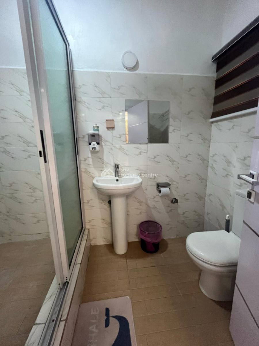 Modern 3 Bedroom with Swimming Pool, Off Isaac John Street, Ikeja Gra, Ikeja, Lagos, Flat / Apartment Short Let