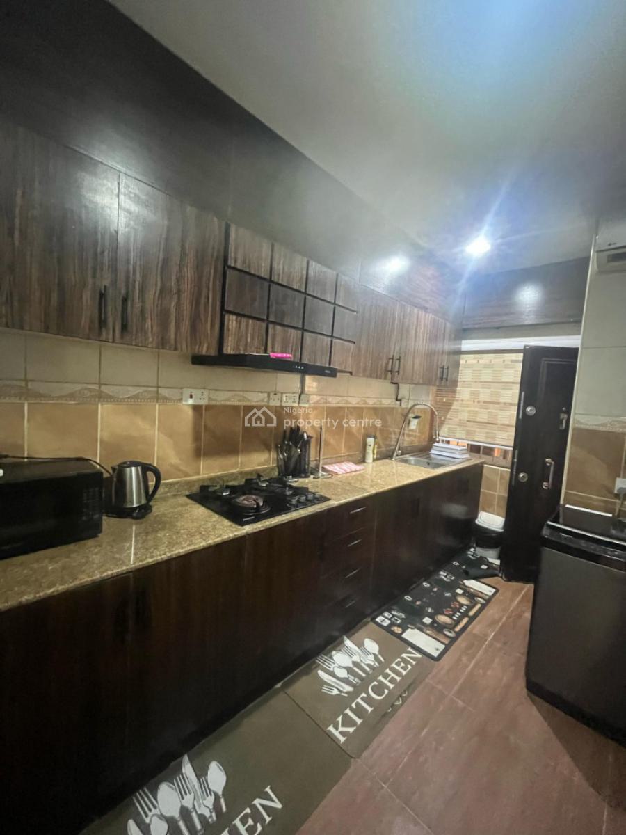 Modern 3 Bedroom with Swimming Pool, Off Isaac John Street, Ikeja Gra, Ikeja, Lagos, Flat / Apartment Short Let