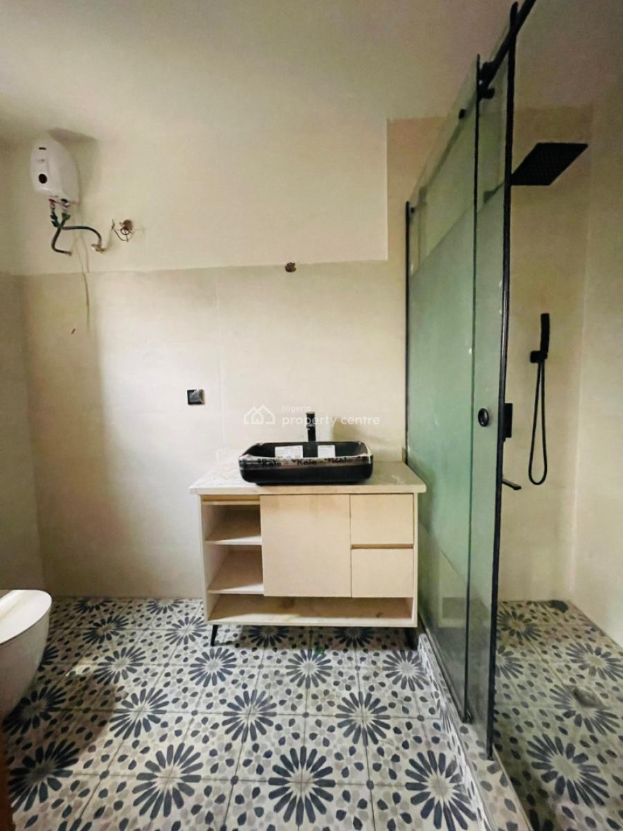 Beautifully Crafted Luxury 5 Bedroom Fully Detached Duplex Plus Bq, Gra Phase 2, Magodo, Lagos, Detached Duplex for Sale