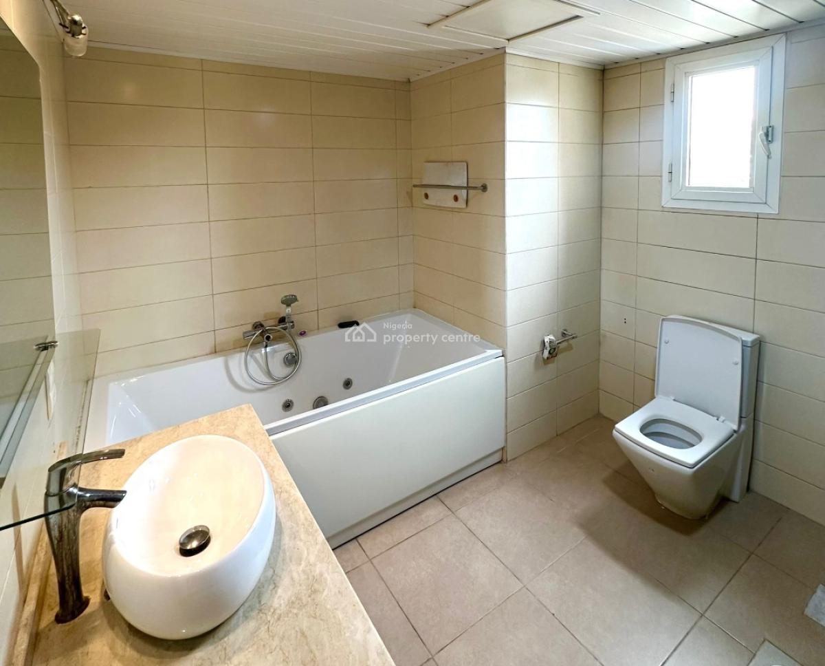 Three (3) Bedroom Flat with Bq, Old, Ikoyi, Lagos, Flat / Apartment for Rent