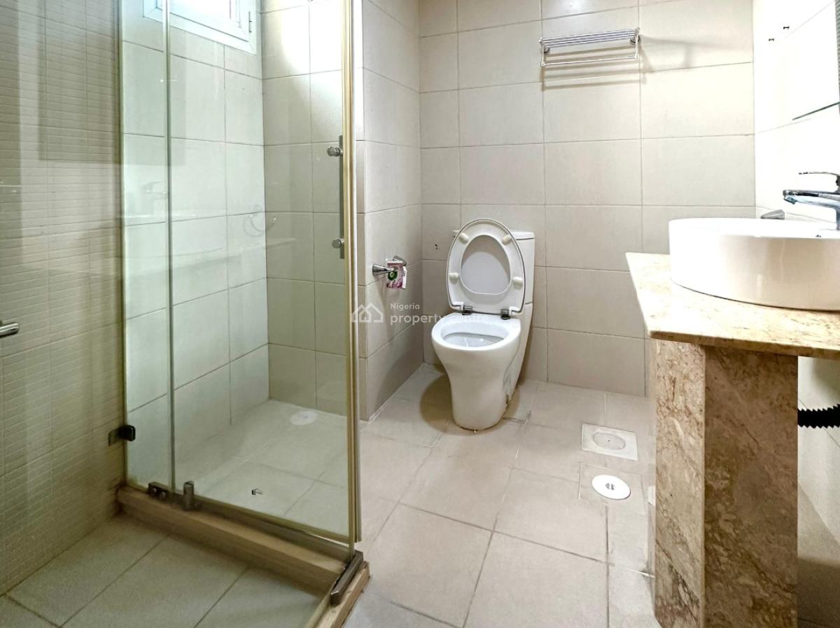 Three (3) Bedroom Flat with Bq, Old, Ikoyi, Lagos, Flat / Apartment for Rent