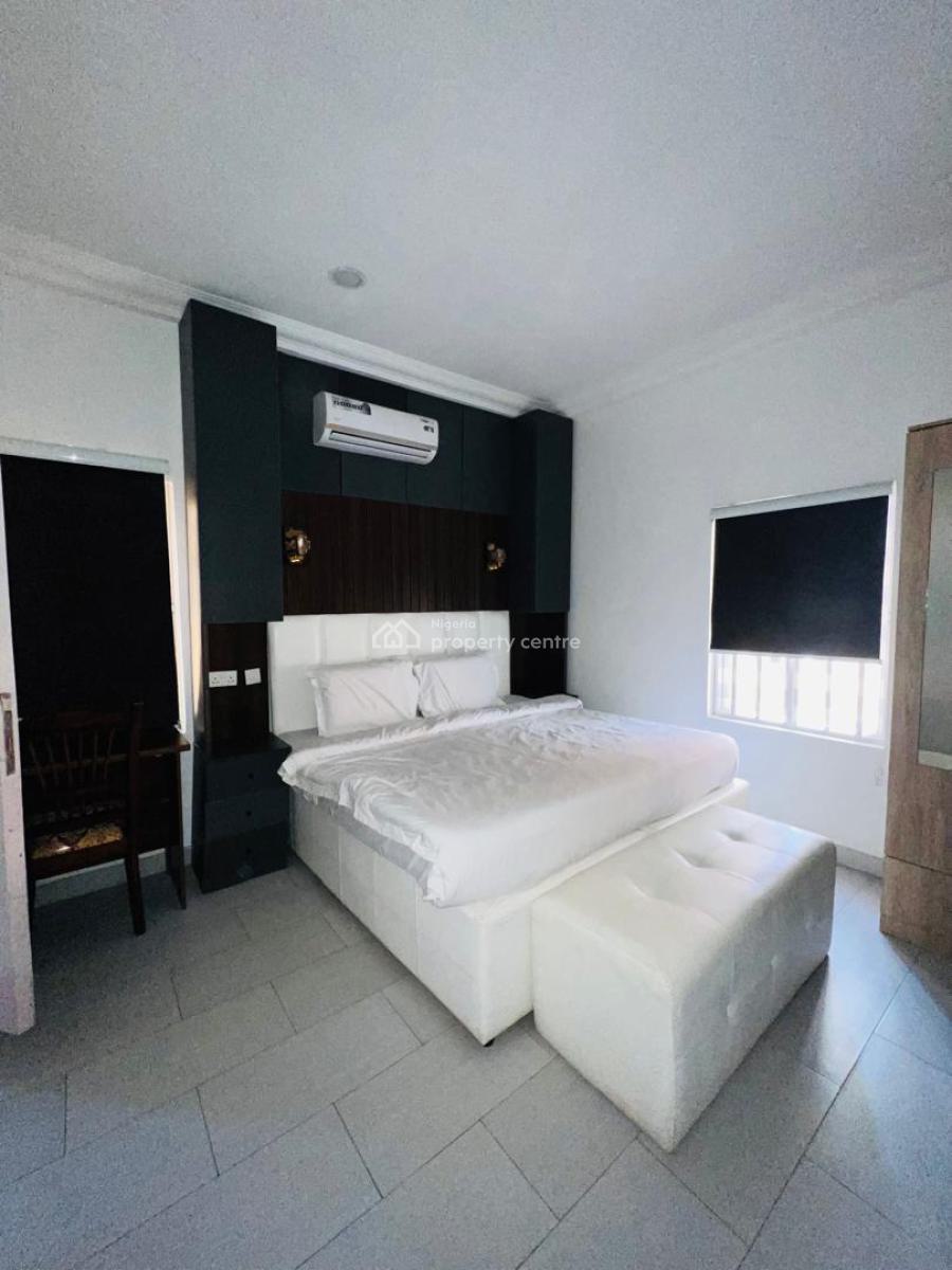 Fully Furnished 3 Bedroom Apartment, Freedom Way, Lekki Phase 1, Lekki, Lagos, Flat / Apartment for Rent