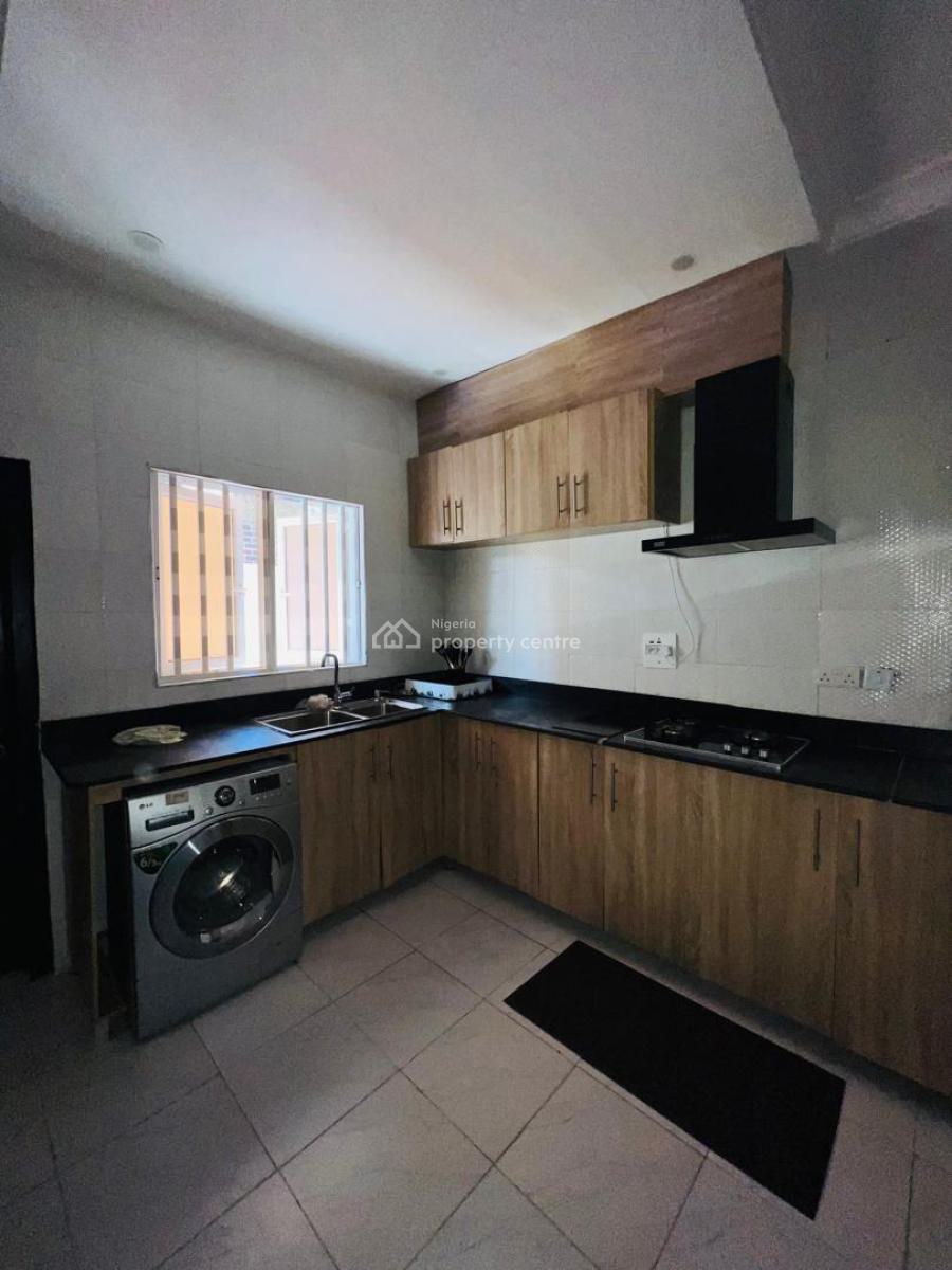 Fully Furnished 3 Bedroom Apartment, Freedom Way, Lekki Phase 1, Lekki, Lagos, Flat / Apartment for Rent