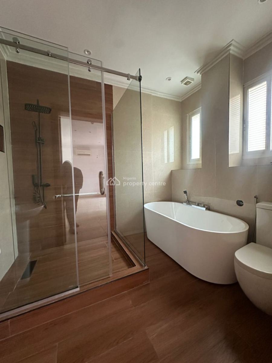 Well-maintained 3 Bedroom Maisonette with Bq, Old Ikoyi, Ikoyi, Lagos, Flat / Apartment for Rent