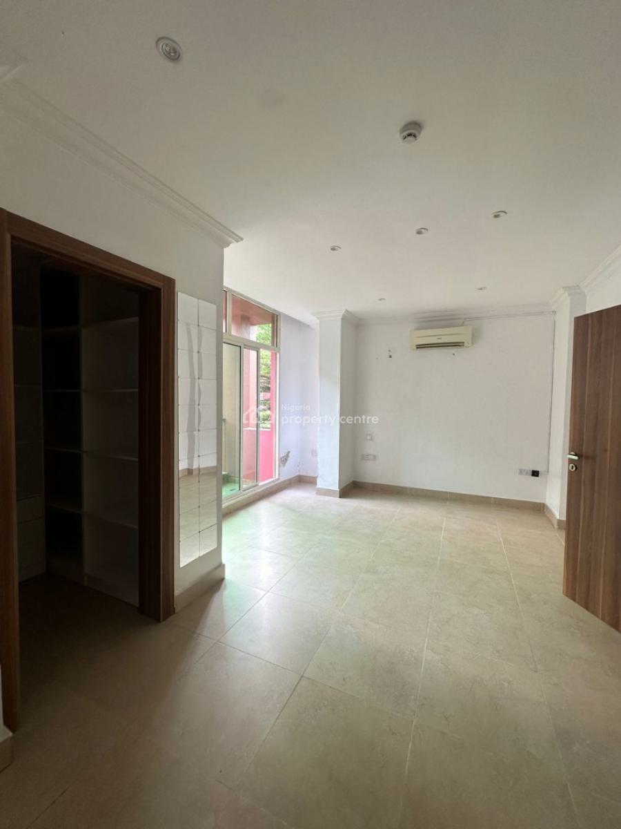 Well-maintained 3 Bedroom Maisonette with Bq, Old Ikoyi, Ikoyi, Lagos, Flat / Apartment for Rent