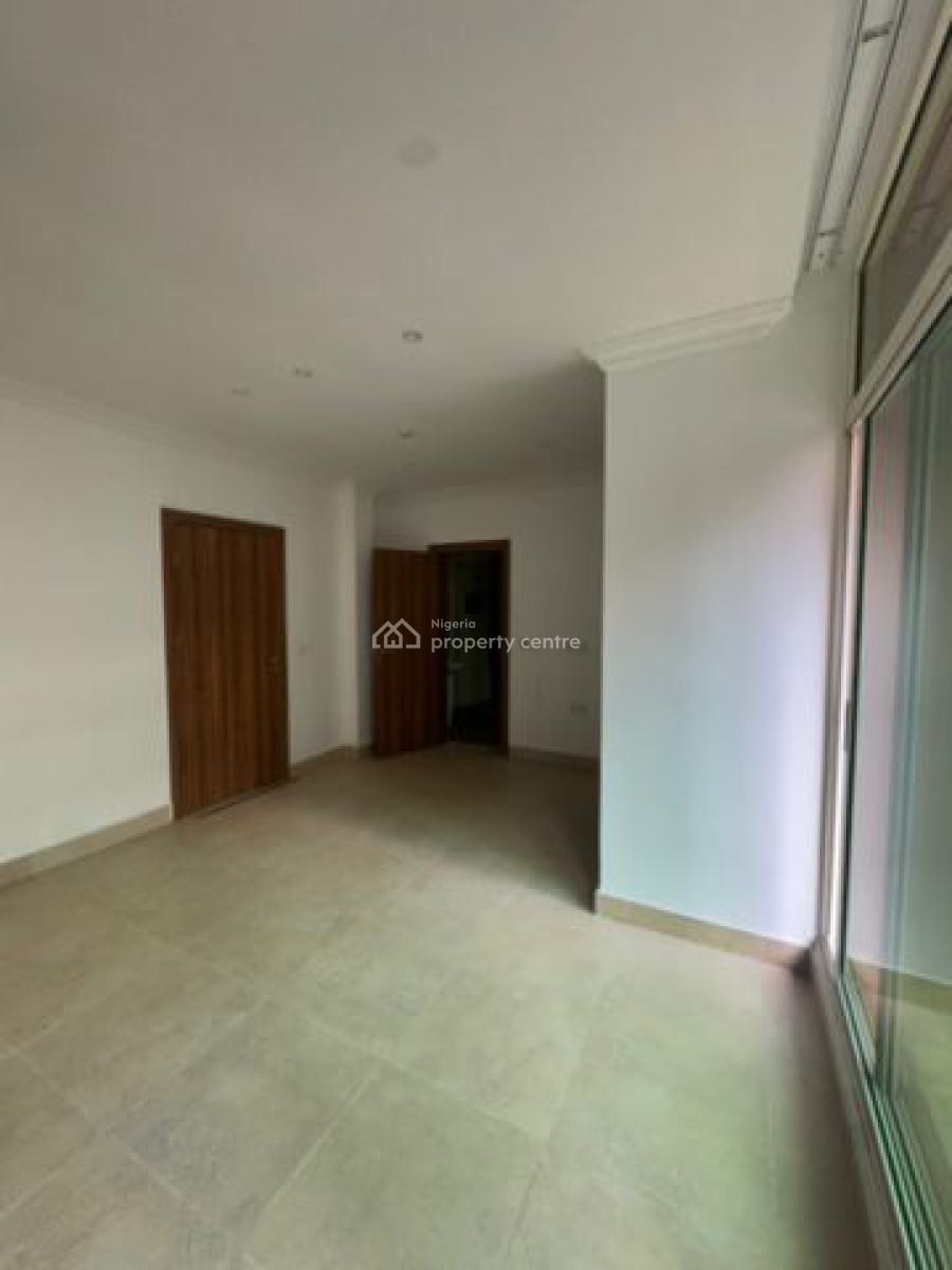 Well-maintained 3 Bedroom Maisonette with Bq, Old Ikoyi, Ikoyi, Lagos, Flat / Apartment for Rent