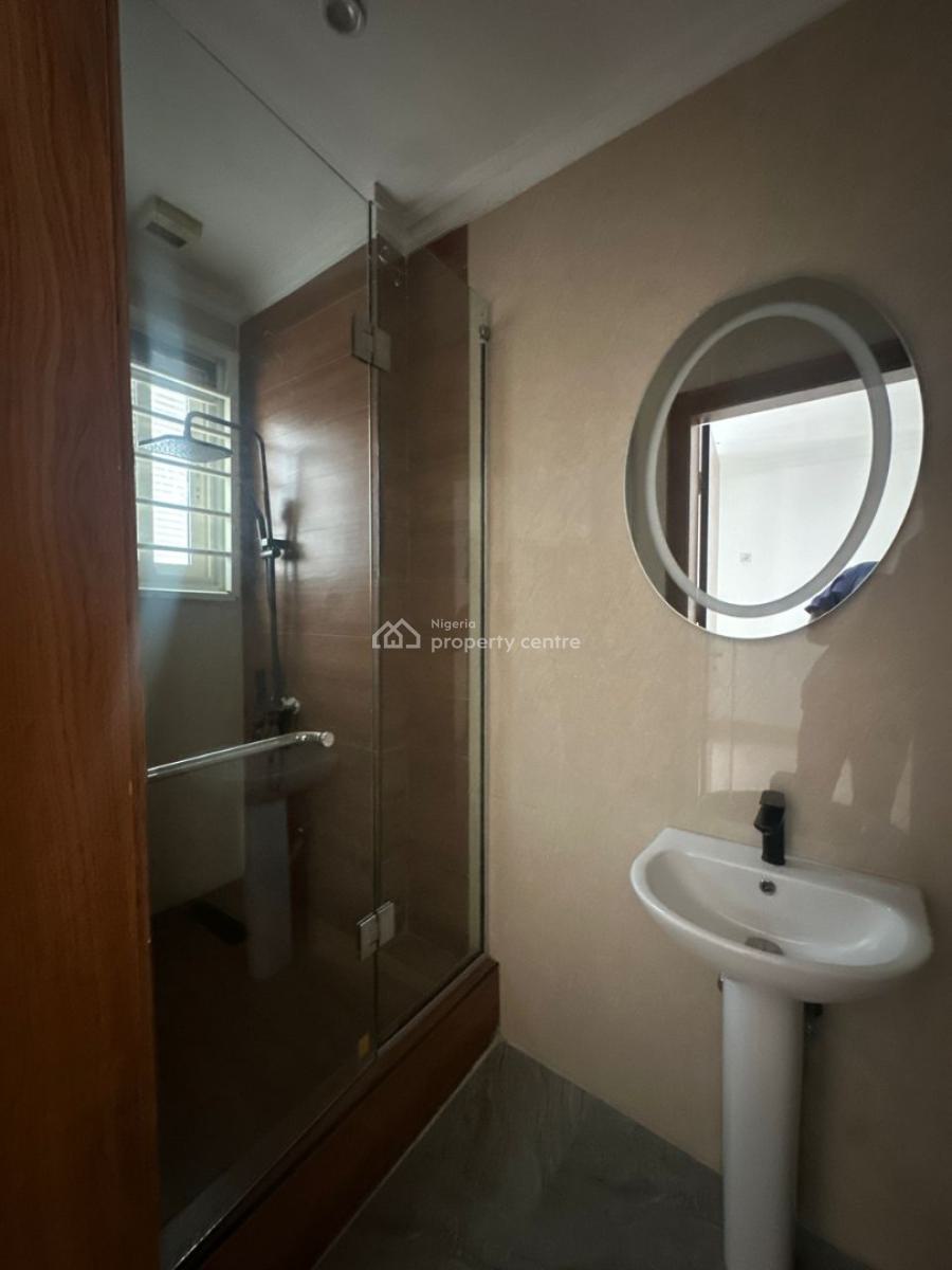 Well-maintained 3 Bedroom Maisonette with Bq, Old Ikoyi, Ikoyi, Lagos, Flat / Apartment for Rent