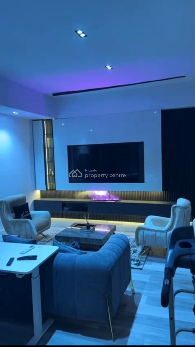 Sharp Furnished Penthouse Mini-flat with Fitted Kitchen, Old Ikoyi, Ikoyi, Lagos, Mini Flat (room and Parlour) for Rent