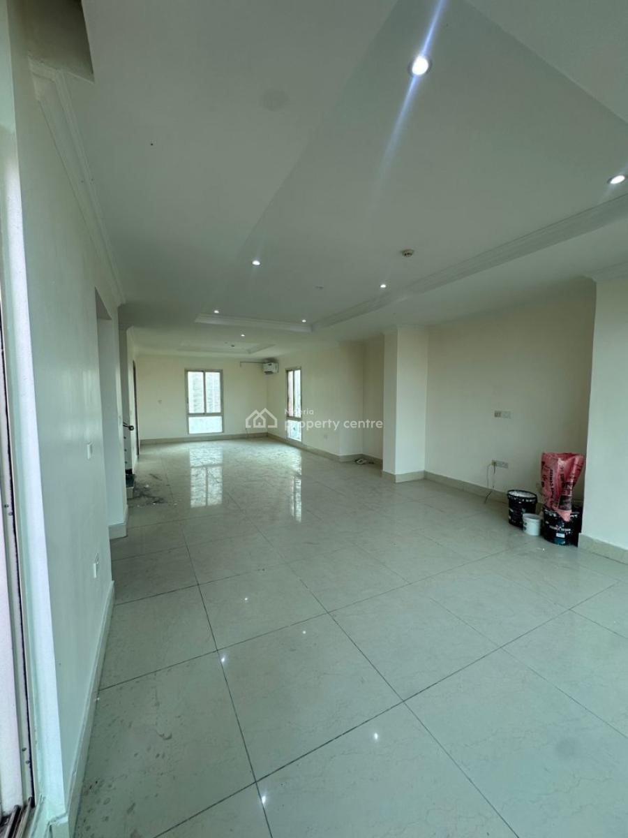 Well-maintained 3 Bedroom Maisonette with Bq, Old Ikoyi, Ikoyi, Lagos, Flat / Apartment for Rent