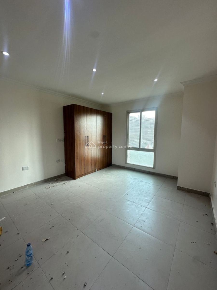 Well-maintained 3 Bedroom Maisonette with Bq, Old Ikoyi, Ikoyi, Lagos, Flat / Apartment for Rent