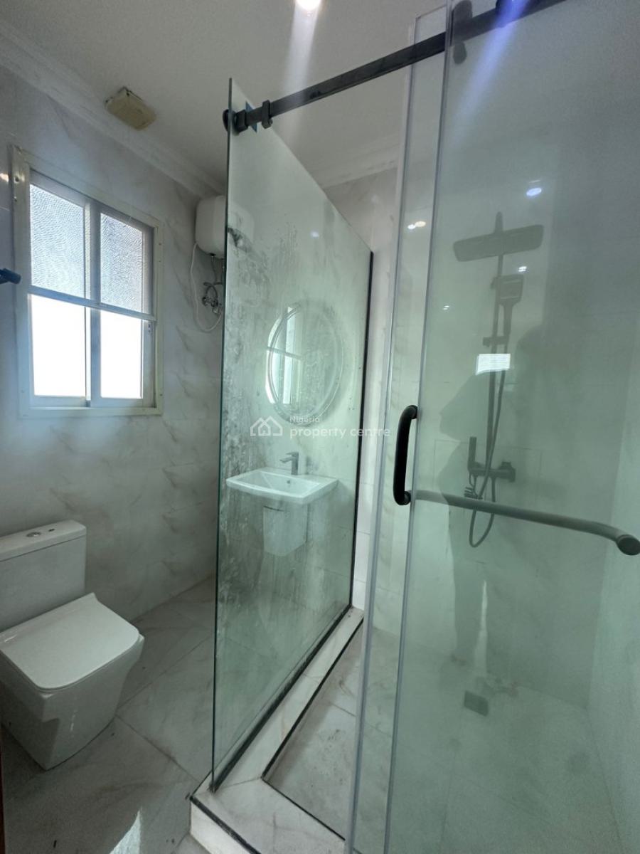 Well-maintained 3 Bedroom Maisonette with Bq, Old Ikoyi, Ikoyi, Lagos, Flat / Apartment for Rent