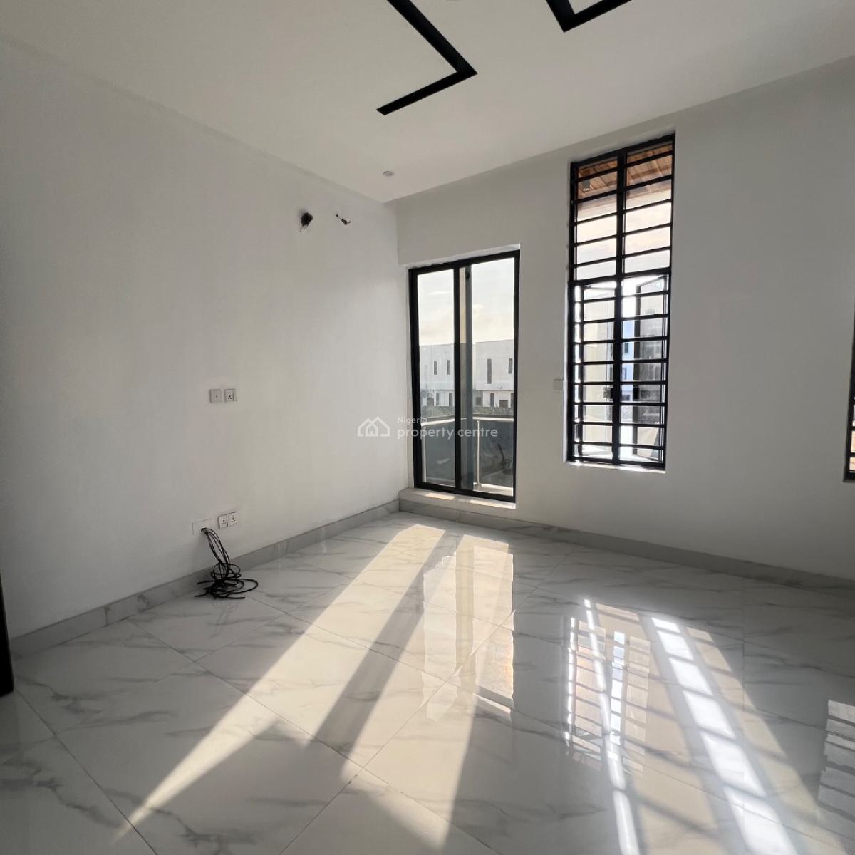 4 Bedroom Semi Detached & Bq, Ikota, Lekki, Lagos, Semi-detached Duplex for Sale