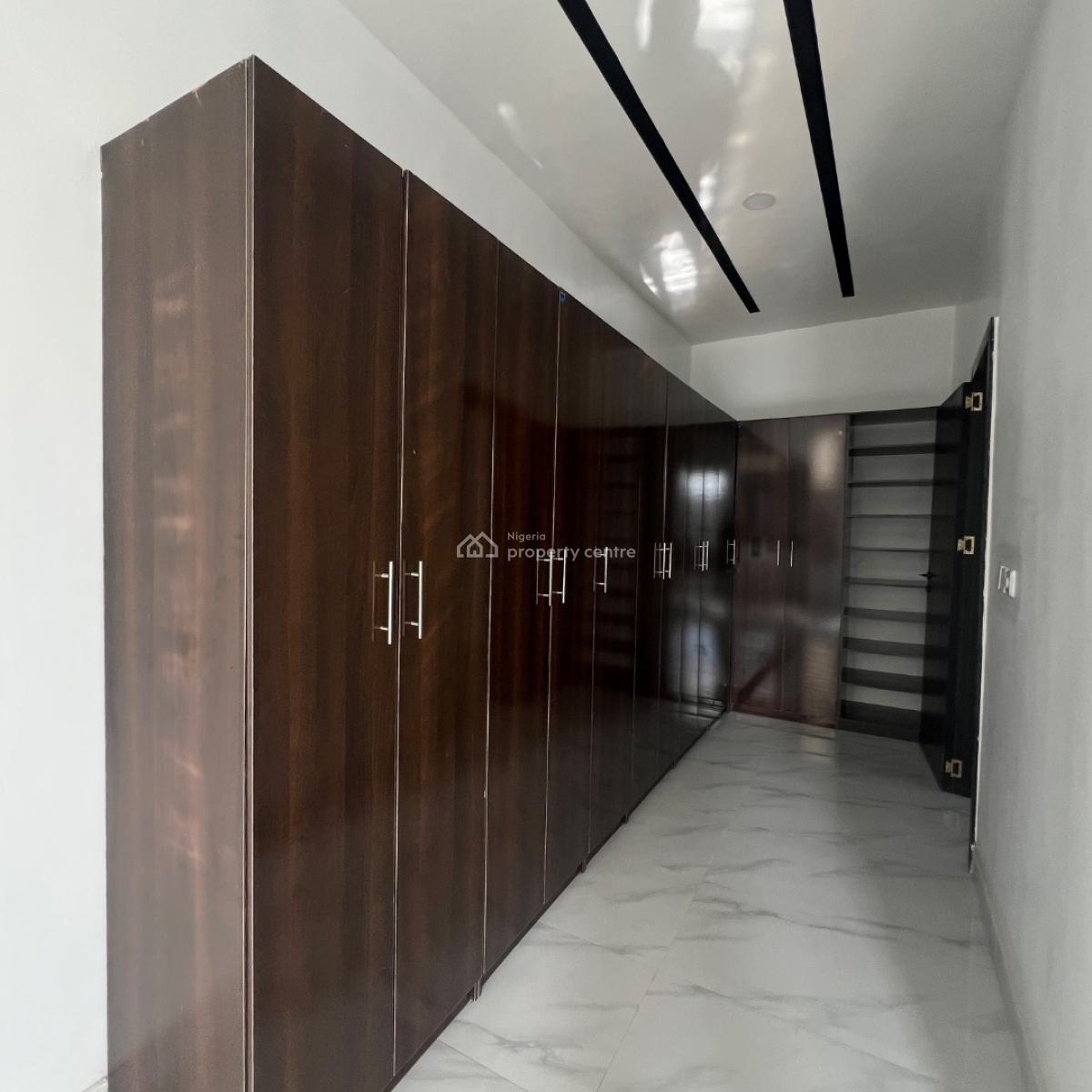 4 Bedroom Semi Detached & Bq, Ikota, Lekki, Lagos, Semi-detached Duplex for Sale