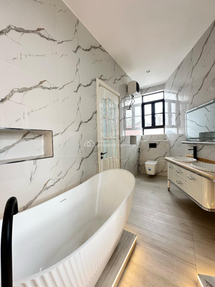 Exquisite 5 Bedrooms Detached with Cinema, Rooftop Terrace, Pool and Bq, Osapa, Lekki, Lagos, Detached Duplex for Sale