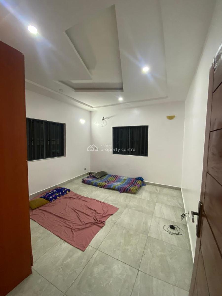 Newly Revamped Self Serviced 2 Bedroom Apartment, Ikate Elegushi, Lekki, Lagos, Flat / Apartment for Rent