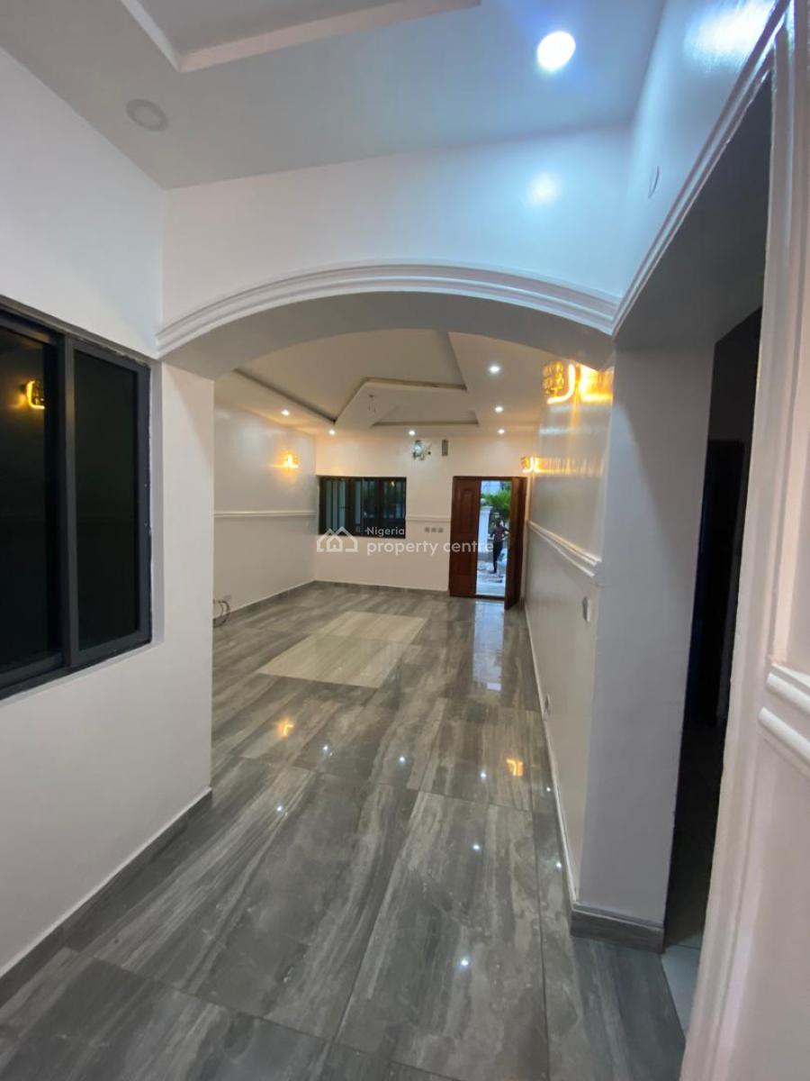 Newly Revamped Self Serviced 2 Bedroom Apartment, Ikate Elegushi, Lekki, Lagos, Flat / Apartment for Rent