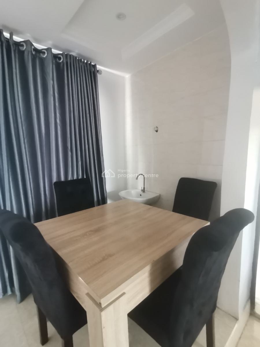 Ready to Move-in 2 Bedrooms Luxury & Furnished Apartment, Abiodun Sobajo Street, Agidingbi, Ikeja, Lagos, Flat / Apartment for Rent