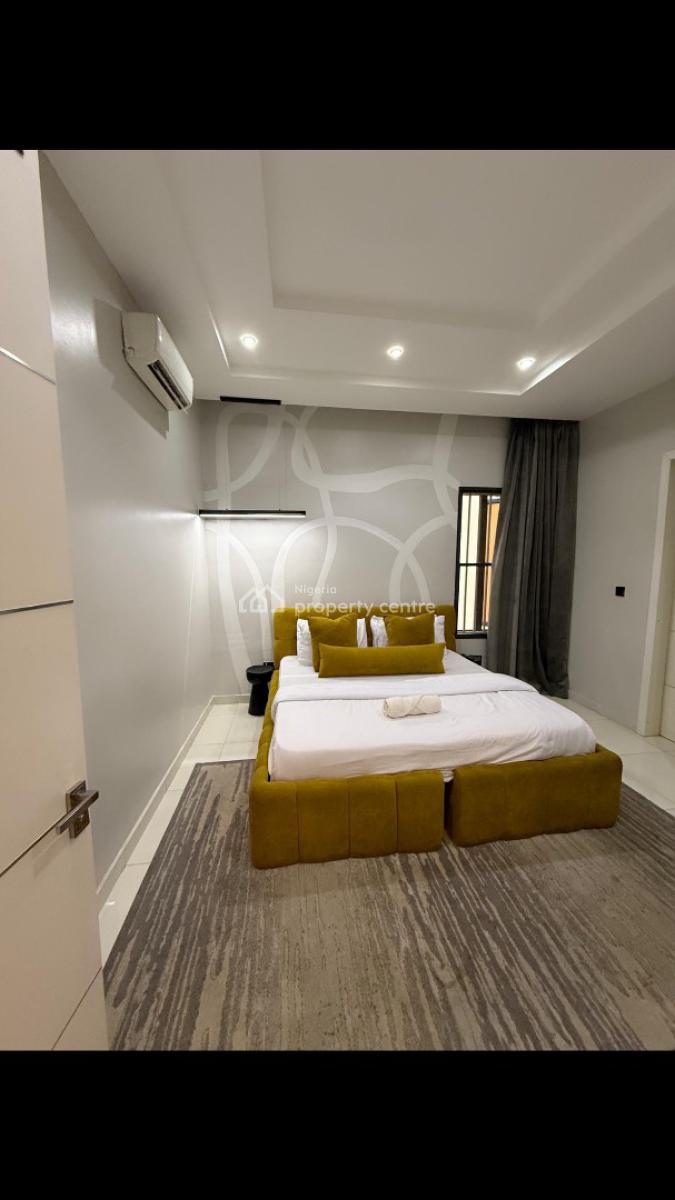Beautiful 3 Bedrooms Apartment, Lekki Phase 1, Lekki, Lagos, Flat / Apartment Short Let