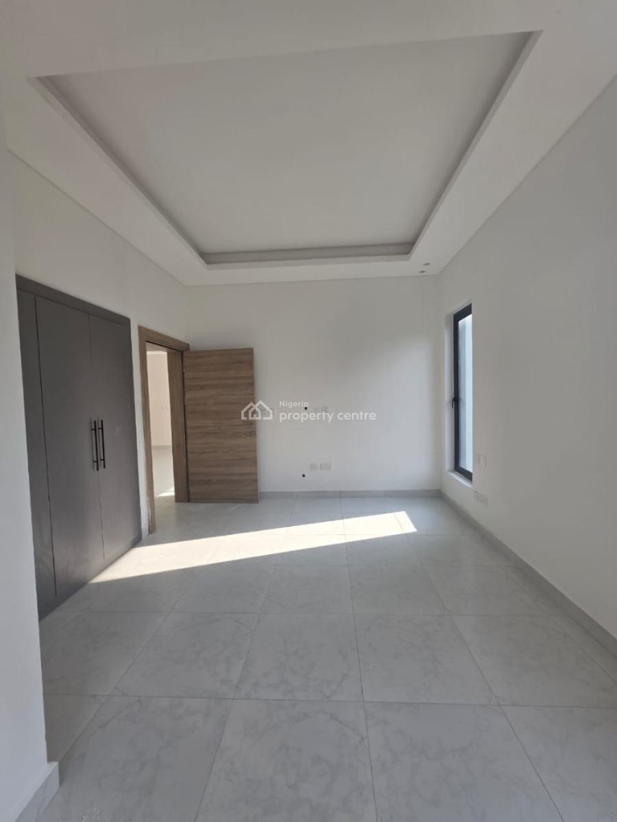 Luxury 4 Bedrooms Semi Detached Duplex with Bq, Maiyegun Beach Estate, Ocean View Estate, Along The Coastal Road, Jakande, Lekki, Lagos, Semi-detached Duplex for Sale