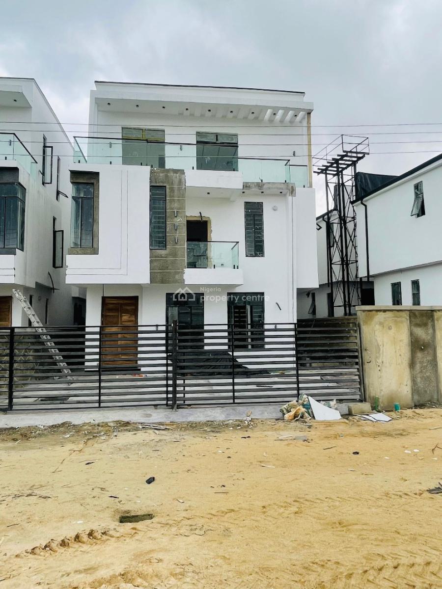 5 Bedrooms Fully Detached Duplex with Bq, Chevron, Lekki, Lagos, Detached Duplex for Sale