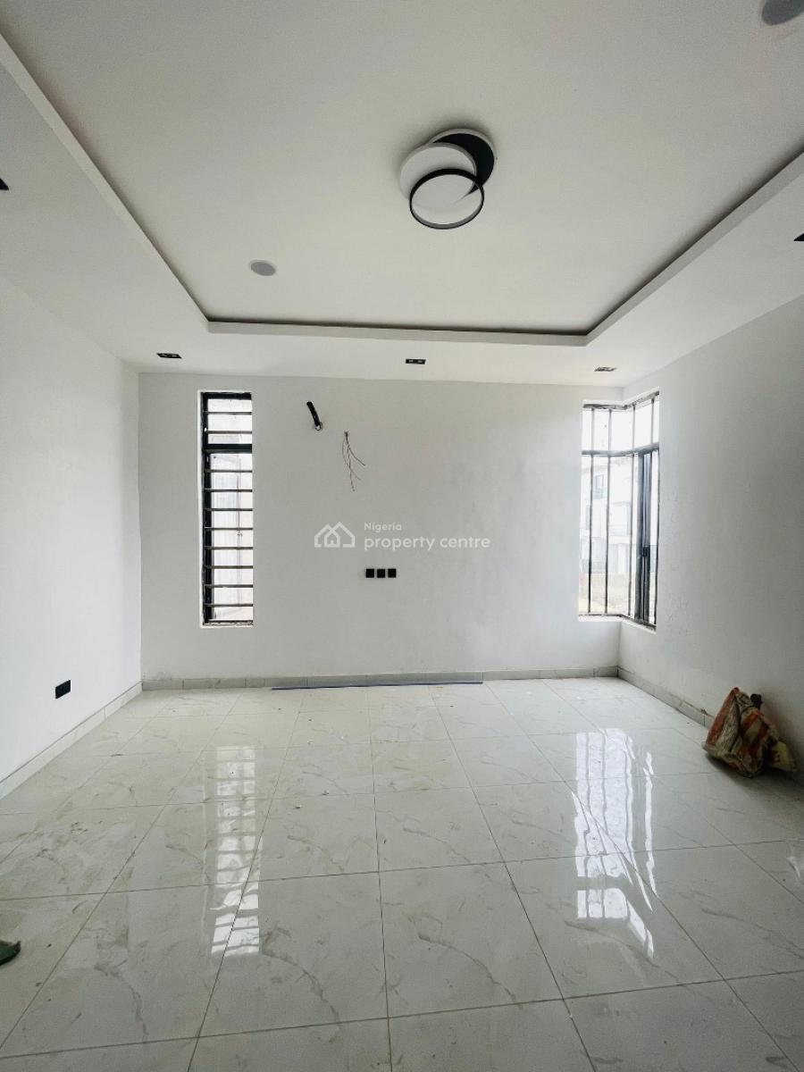 5 Bedrooms Fully Detached Duplex with Bq, Chevron, Lekki, Lagos, Detached Duplex for Sale