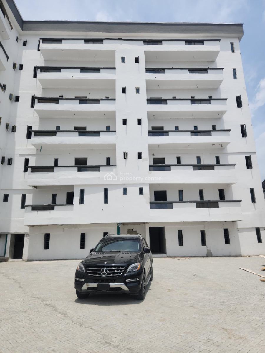 Luxury 3-bedroom Smart Apartment + Bq  Main Castle Apartment, Maryland, Lagos, Block of Flats for Sale