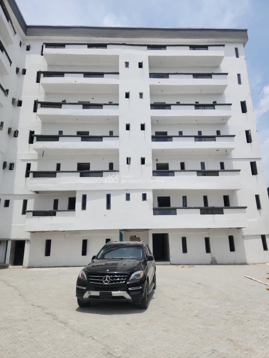 Luxury 3-bedroom Smart Apartment + Bq  Main Castle Apartment, Maryland, Lagos, Block of Flats for Sale