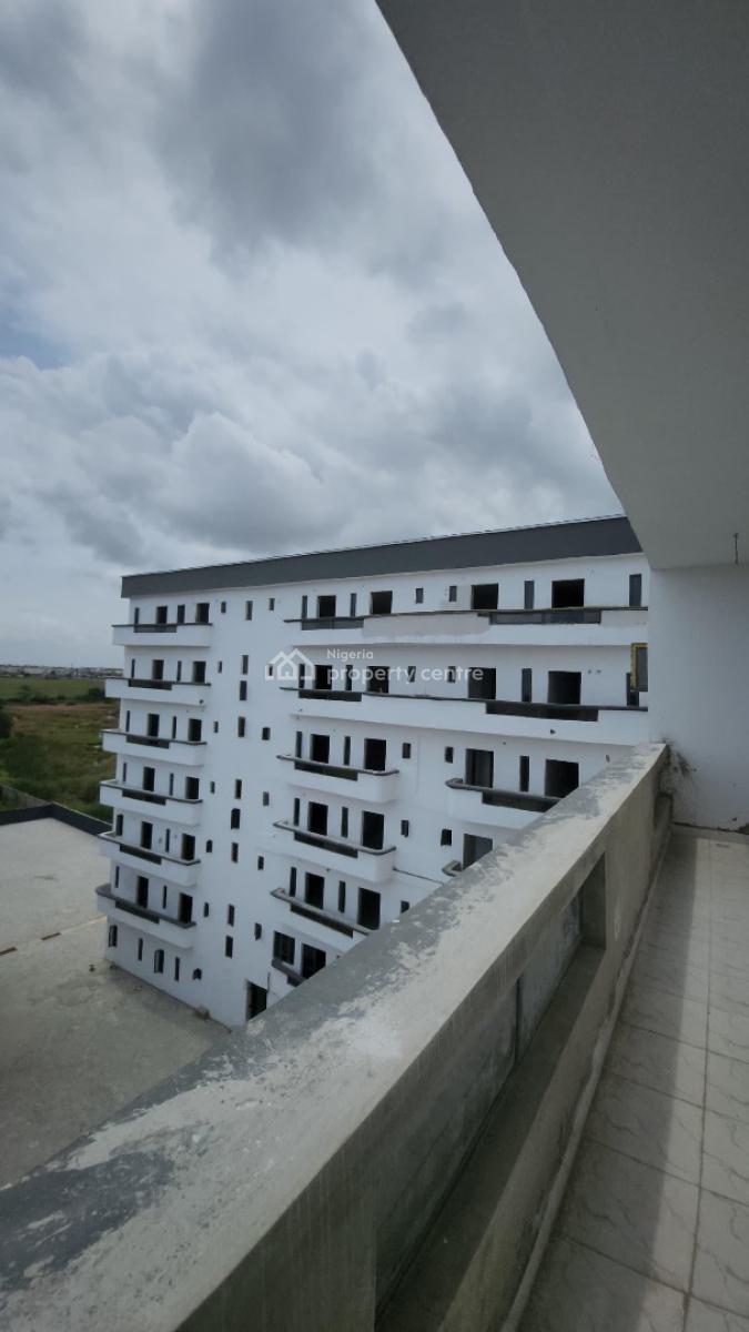 Luxury 3-bedroom Smart Apartment + Bq  Main Castle Apartment, Maryland, Lagos, Block of Flats for Sale