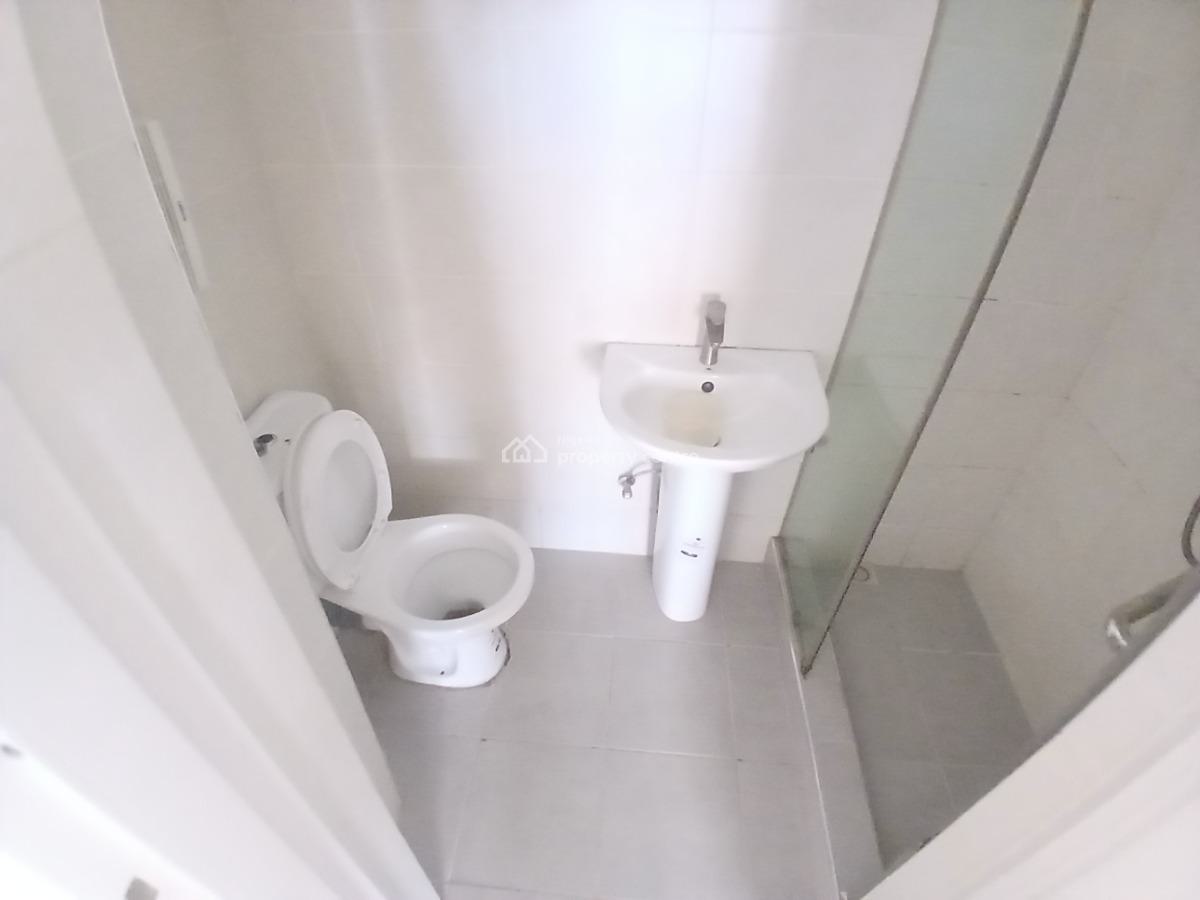 Self Service 3 Bedroom Maisonette with an Open Terrace, Osapa, Lekki, Lagos, Flat / Apartment for Rent