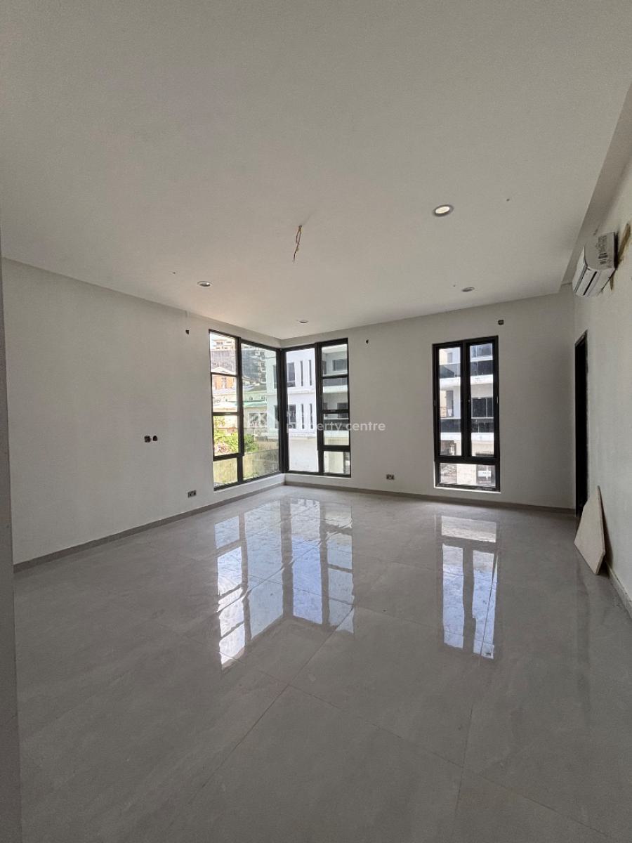 Ultra-luxury 5 Bedroom Fully Detached House  with 2 Rooms Bq, Ikoyi, Lagos, Detached Duplex for Sale