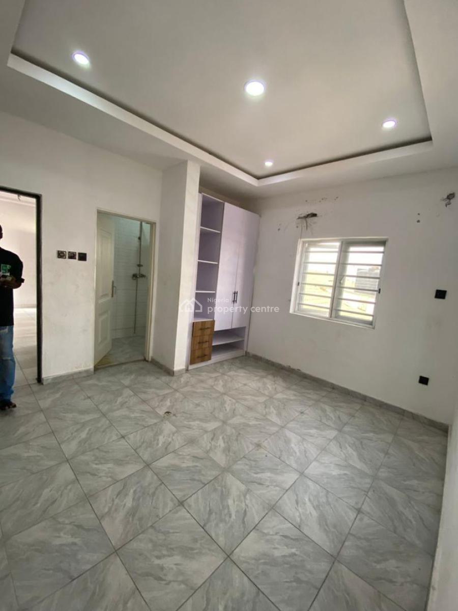Luxury 2 Bedroom Apartment Located in a Secured Estate, Thomas Estate, Ajah, Lagos, Flat / Apartment for Rent
