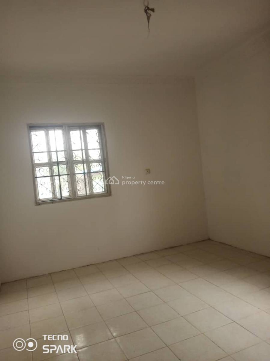 Good 2 Bedrooms Flat in a Secured Serene Area, Gaduwa, Abuja, Flat / Apartment for Rent