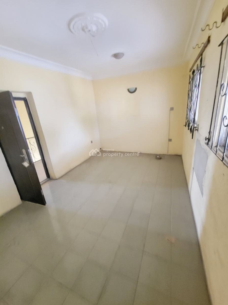 Sharp 6 Bedroom Duplex with Spacious Parking Space, Olokonla, Ajah, Lagos, Terraced Duplex for Rent