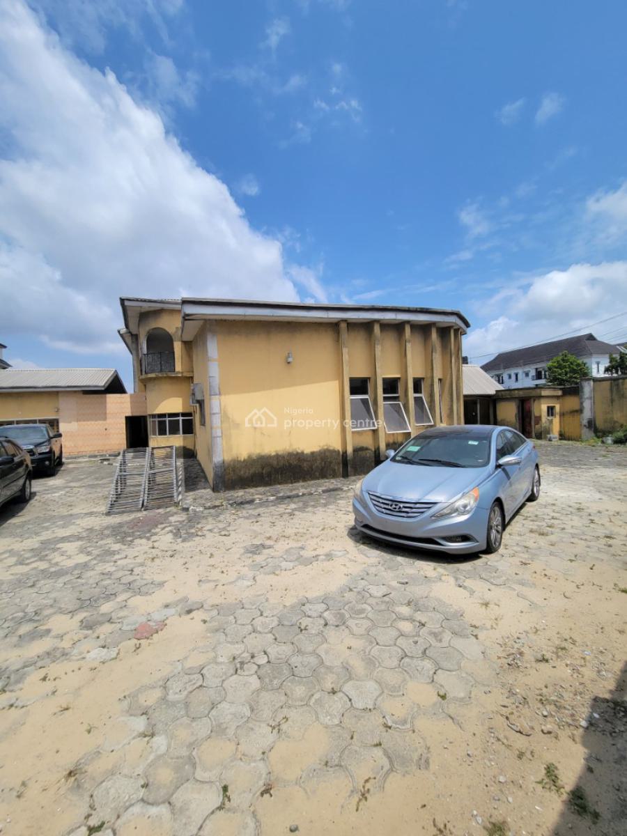 Sharp 6 Bedroom Duplex with Spacious Parking Space, Olokonla, Ajah, Lagos, Terraced Duplex for Rent