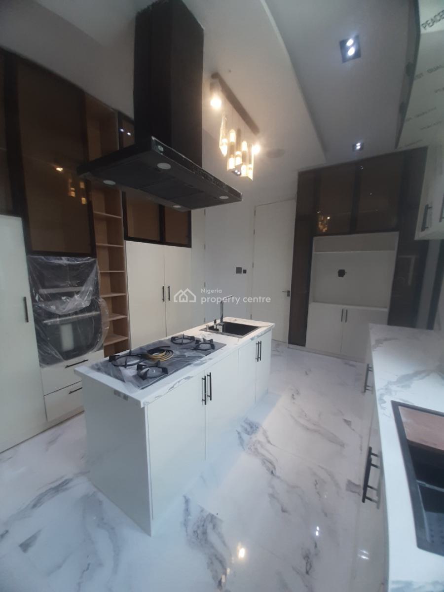 5 Bedroom Apartment, Lekki Phase 1, Lekki, Lagos, House for Sale