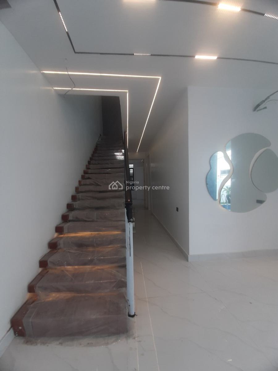 5 Bedroom Apartment, Lekki Phase 1, Lekki, Lagos, House for Sale