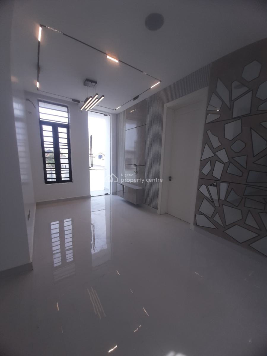 5 Bedroom Apartment, Lekki Phase 1, Lekki, Lagos, House for Sale