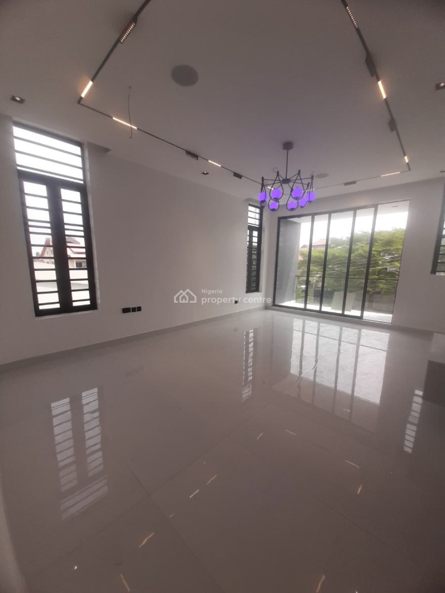 5 Bedroom Apartment, Lekki Phase 1, Lekki, Lagos, House for Sale