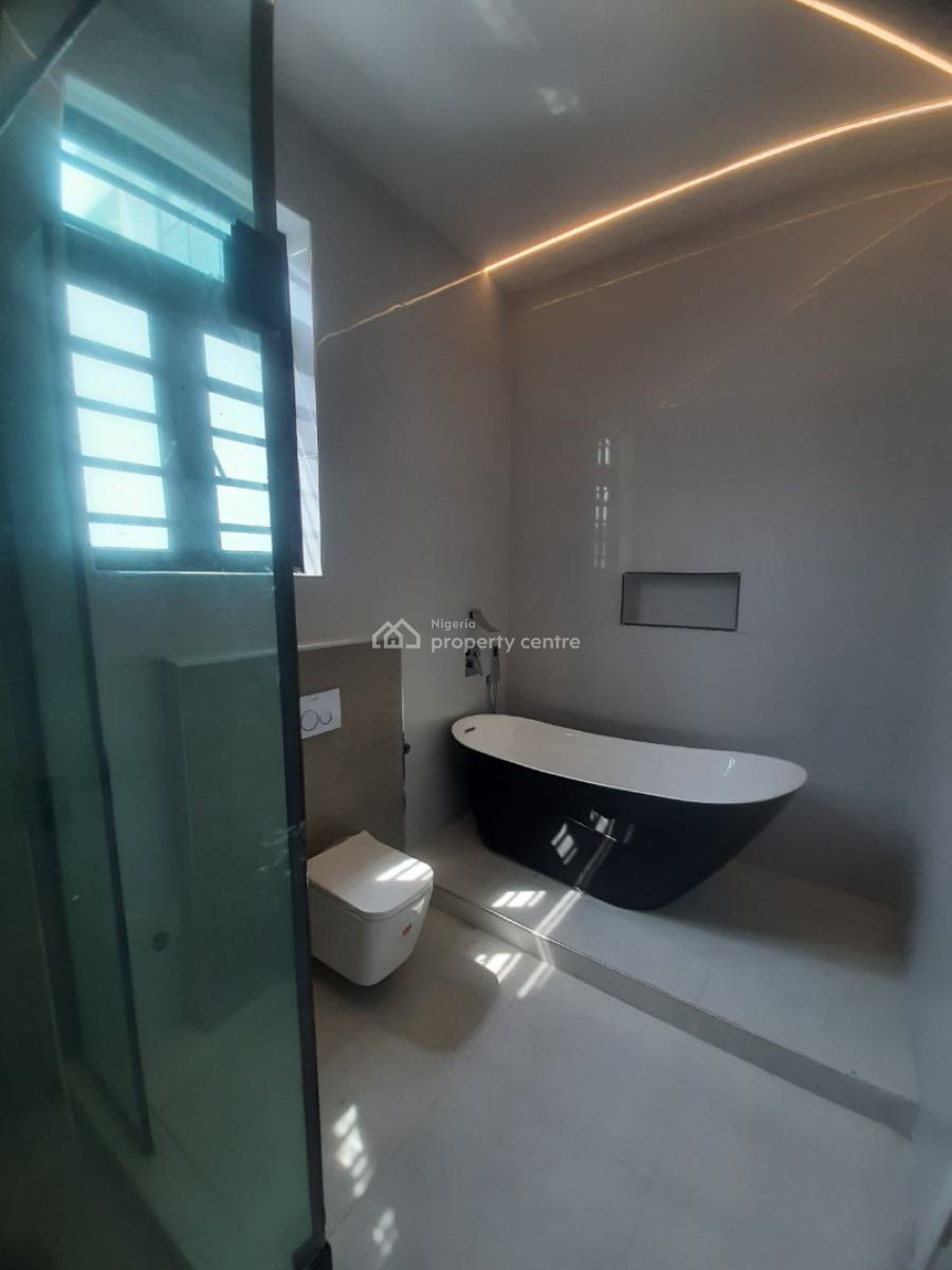 5 Bedroom Apartment, Lekki Phase 1, Lekki, Lagos, House for Sale